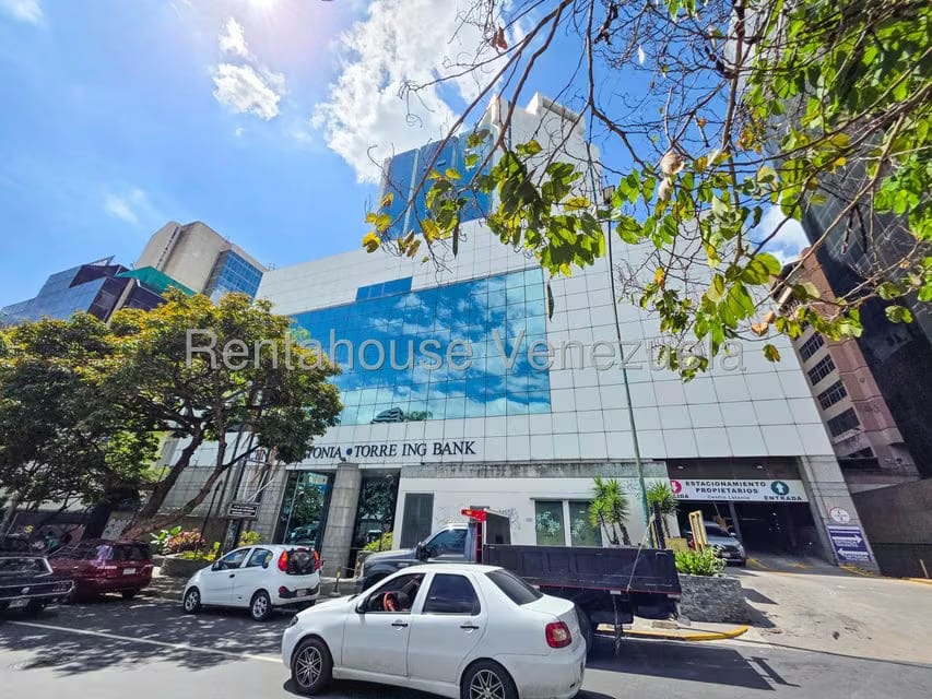 Comercial (Local Comercial) en Alquiler en La Castellana, Distrito Metropolitano - 21