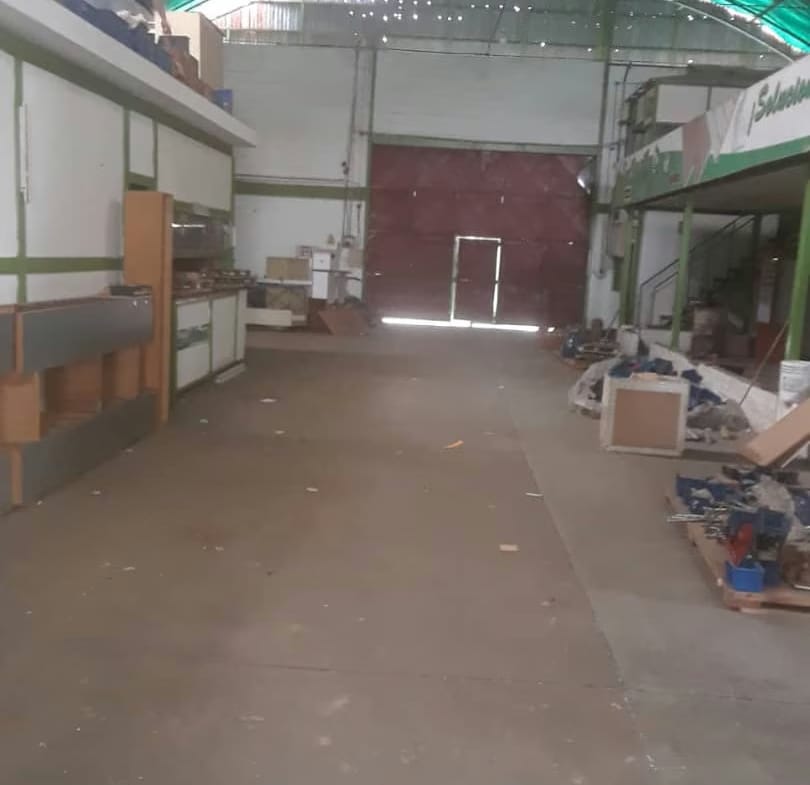 Se Vende Galpon En San Felix Av. Libertador - 6