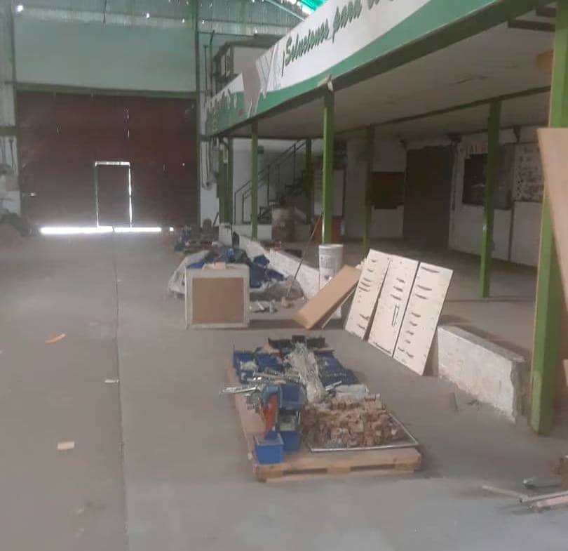 Se Vende Galpon En San Felix Av. Libertador - 7