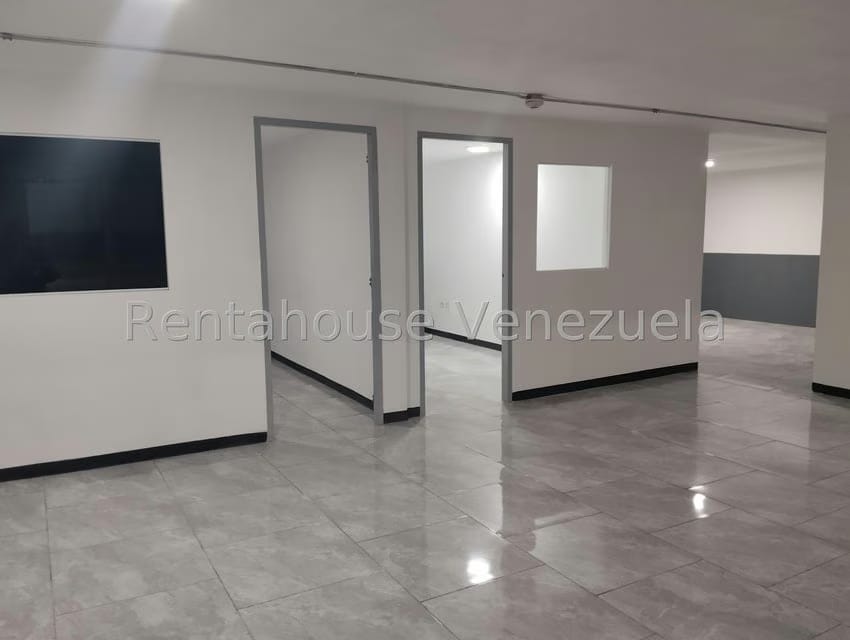 Comercial (Galpon - Deposito) en Alquiler en Mariche, Distrito Metropolitano - 11