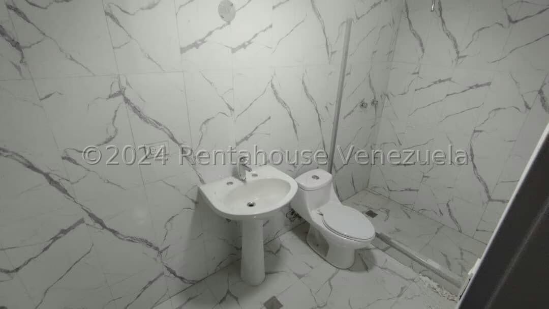 Comercial (Galpon - Deposito) en Alquiler en Mariche, Distrito Metropolitano - 15