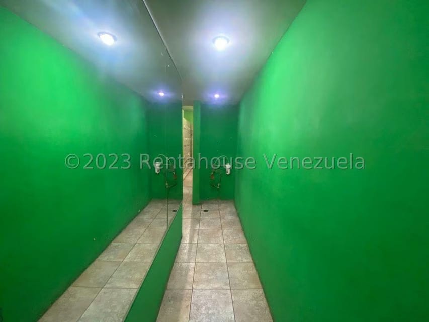 Comercial (Local Comercial) en Venta en Chacao, Distrito Metropolitano - 12