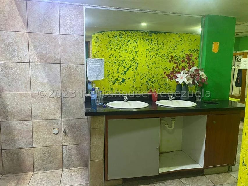 Comercial (Local Comercial) en Venta en Chacao, Distrito Metropolitano - 24