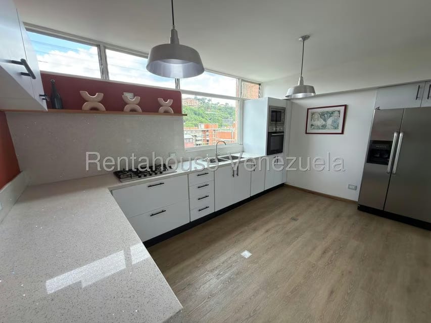 Apartamento (1 Nivel) en Venta en Chuao, Distrito Metropolitano - 11