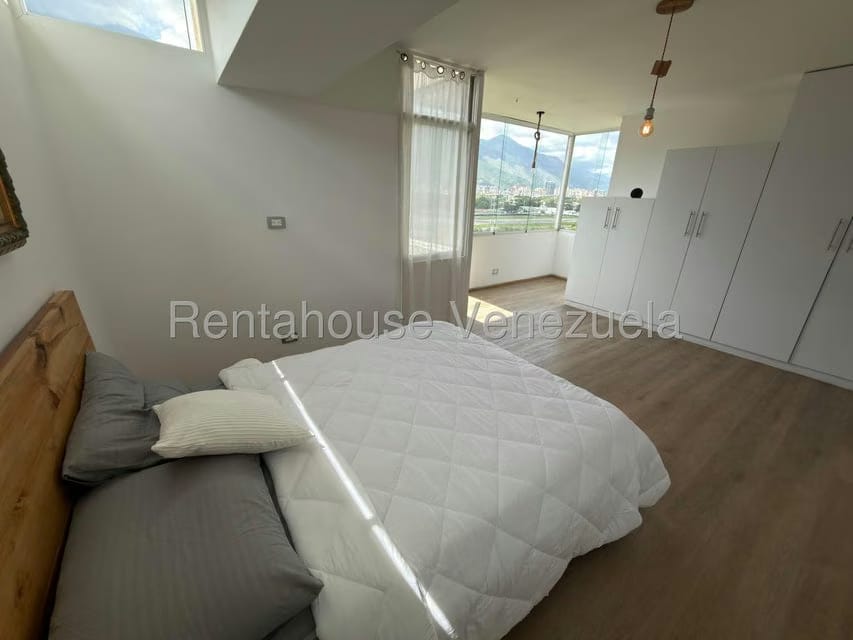 Apartamento (1 Nivel) en Venta en Chuao, Distrito Metropolitano - 14