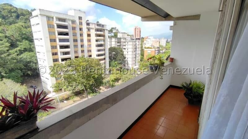 APARTAMENTO EN VENTA-CECILIA. GUTIERREZ - 4