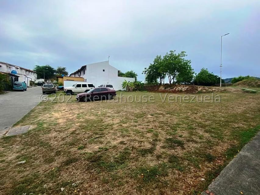 Terreno (Residencial) en Venta en Villa Heroica, Miranda - 21