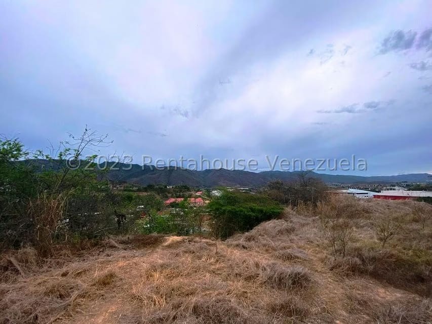 Terreno (Residencial) en Venta en Villa Heroica, Miranda - 23