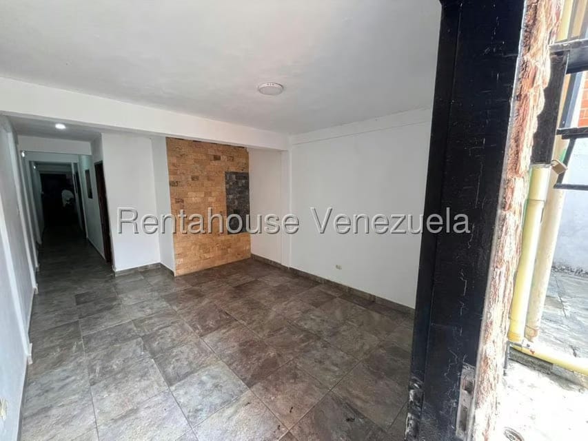 Apartamento (1 Nivel) en Alquiler en Caña de Azucar, Aragua - 4