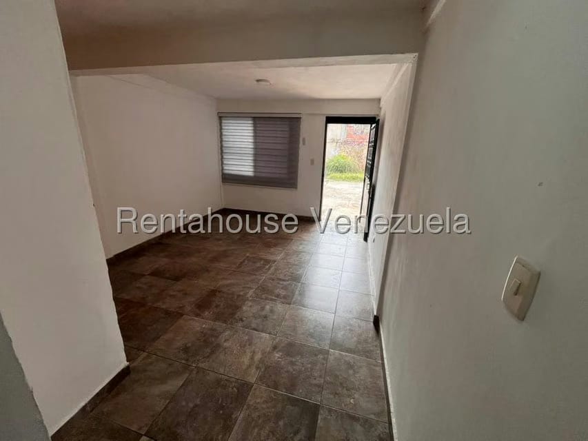 Apartamento (1 Nivel) en Alquiler en Caña de Azucar, Aragua - 5