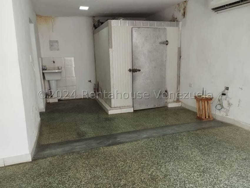 Comercial (Local Comercial) en Venta en Catia, Distrito Metropolitano - 17
