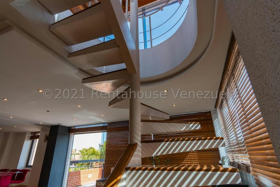 Apartamento (Duplex) en Venta en Miranda, Distrito Metropolitano - 17