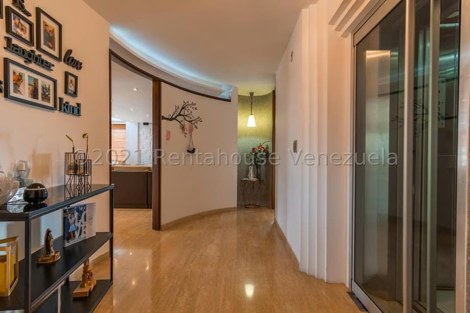 Apartamento (Duplex) en Venta en Miranda, Distrito Metropolitano - 3