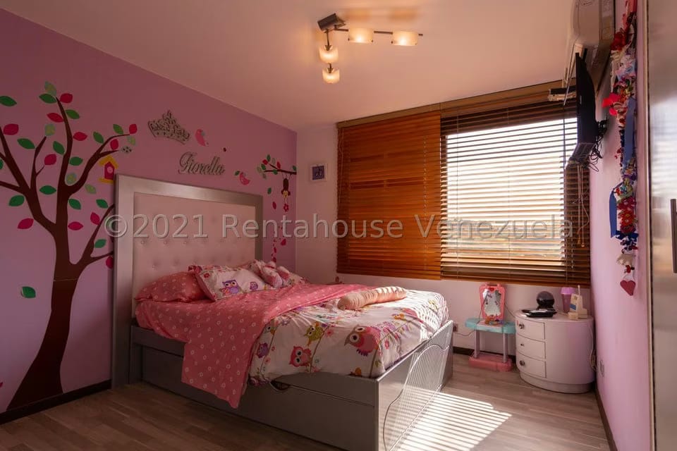 Apartamento (Duplex) en Venta en Miranda, Distrito Metropolitano - 25