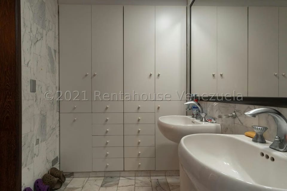 Apartamento (Duplex) en Venta en Miranda, Distrito Metropolitano - 38