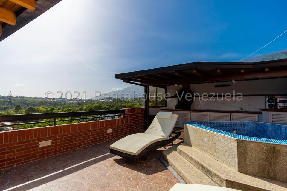 Apartamento (Duplex) en Venta en Miranda, Distrito Metropolitano - 41