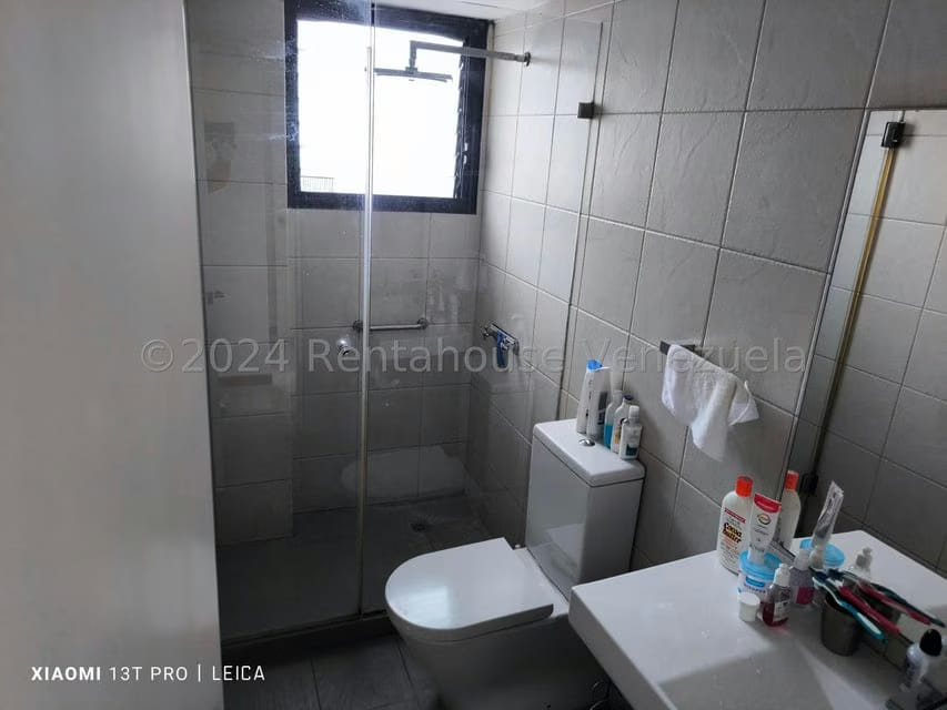 Apartamento (1 Nivel) en Venta en Colinas de Bello Monte, Distrito Metropolitano - 13