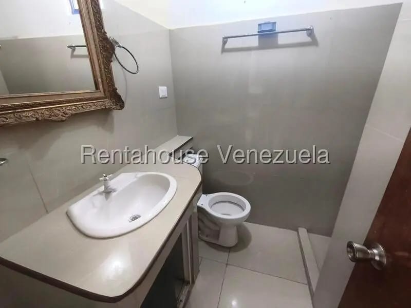 Apartamento (1 Nivel) en Venta en Tucacas, Falcon - 10