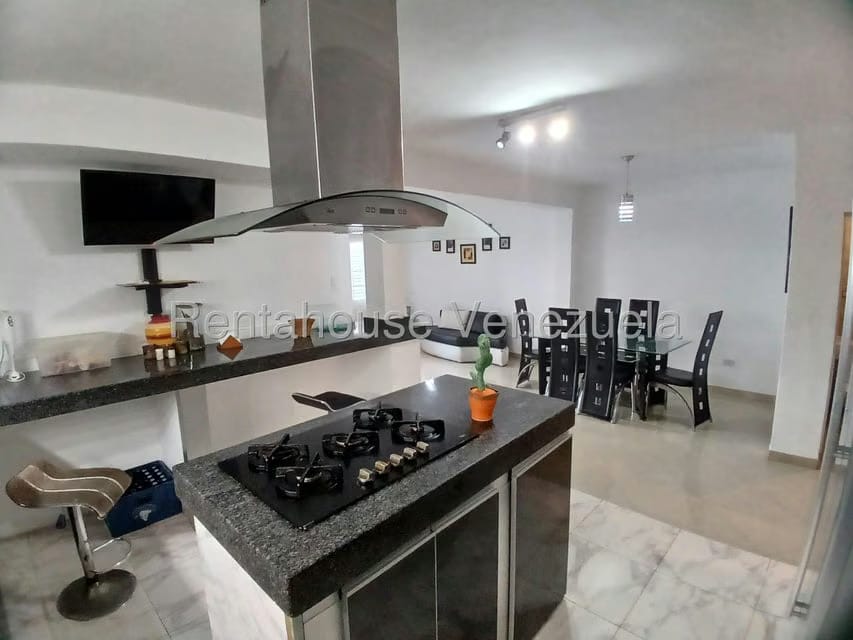 Casa (Duplex) en Venta en El Llanito, Distrito Metropolitano - 2