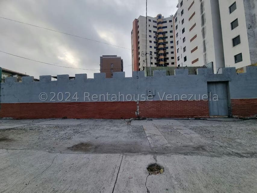 Terreno (Comercial) en Venta en Parroquia Catedral, Lara
