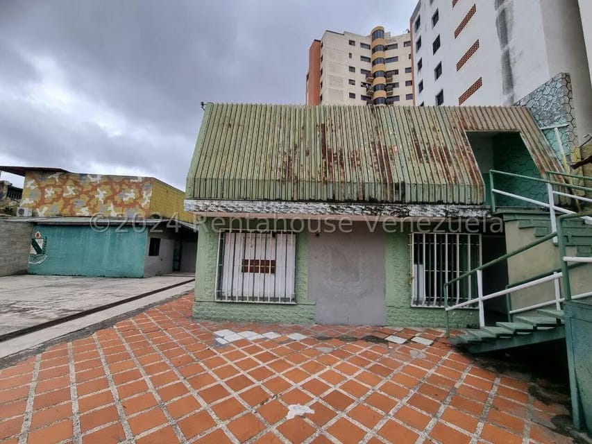 Terreno (Comercial) en Venta en Parroquia Catedral, Lara - 3