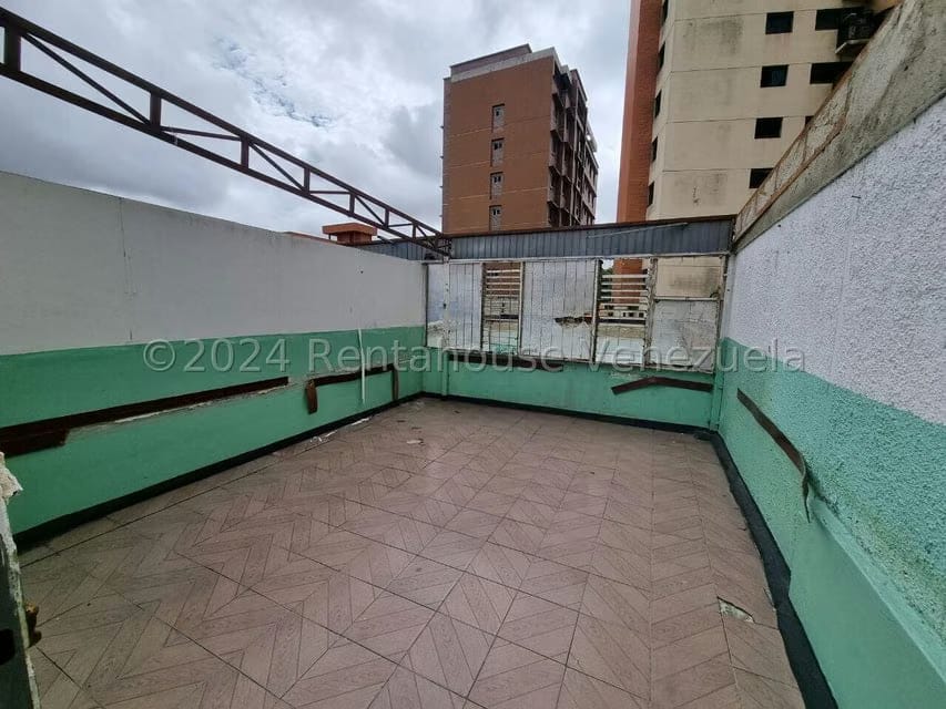 Terreno (Comercial) en Venta en Parroquia Catedral, Lara - 10