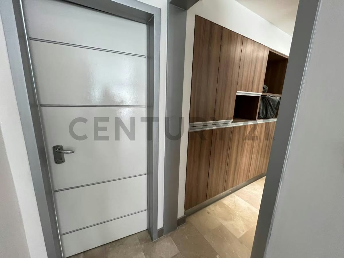 Apartamento de 347 m² con jardín privado y planta eléctrica en La Boyera - 13