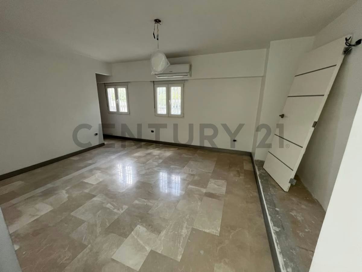 Apartamento de 347 m² con jardín privado y planta eléctrica en La Boyera - 9
