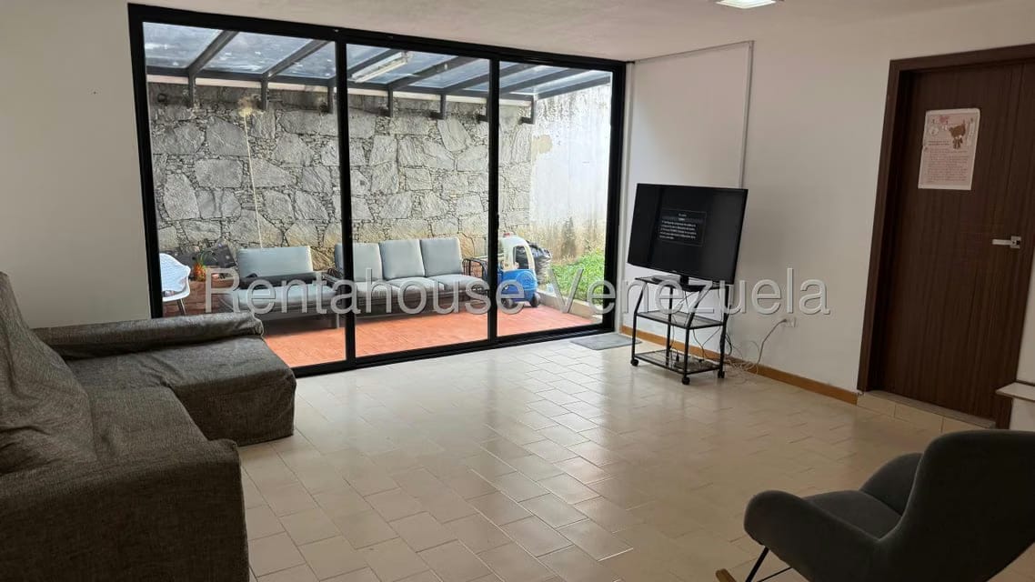 Casa (Multipes Niveles) en Venta en Los Palos Grandes, Distrito Metropolitano - 4