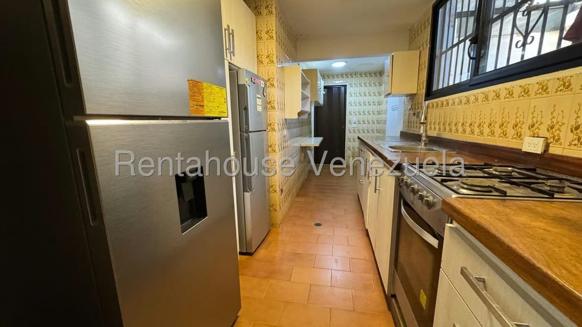 Casa (Multipes Niveles) en Venta en Los Palos Grandes, Distrito Metropolitano - 7