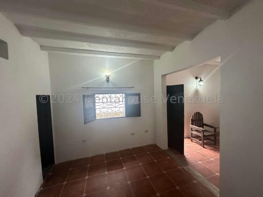 Comercial (Local Comercial) en Alquiler en El Hatillo, Distrito Metropolitano - 8