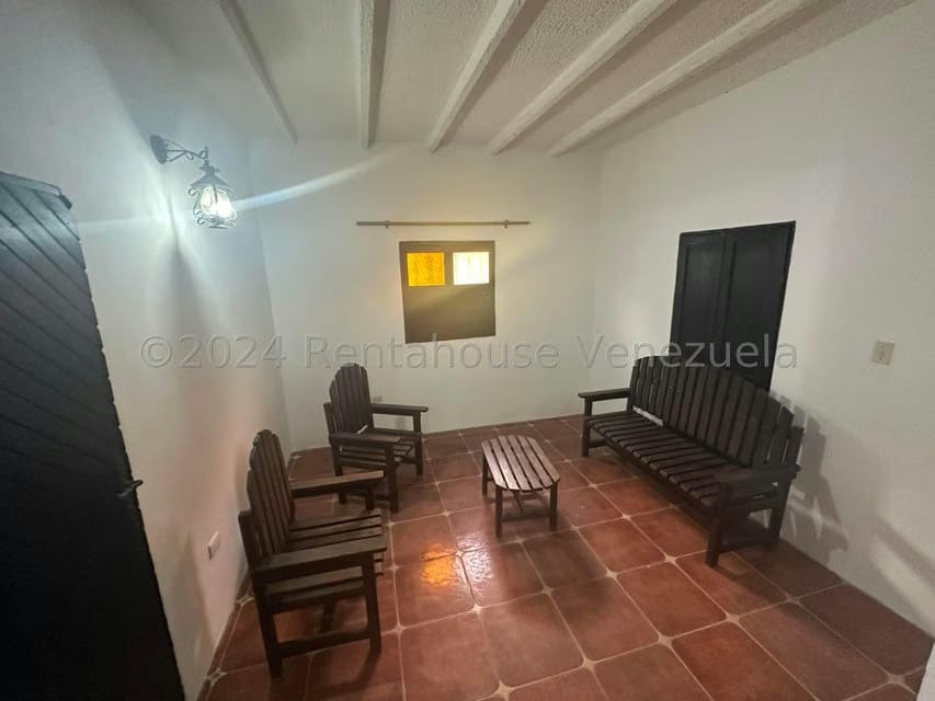 Comercial (Local Comercial) en Alquiler en El Hatillo, Distrito Metropolitano - 9