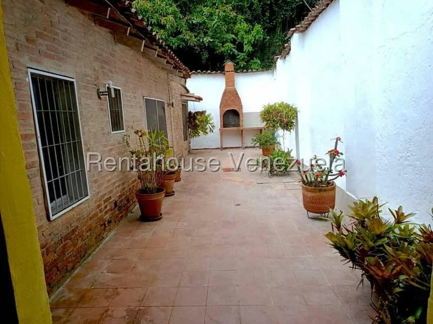 Casa (1 Nivel) en Venta en Oripoto, Distrito Metropolitano - 21