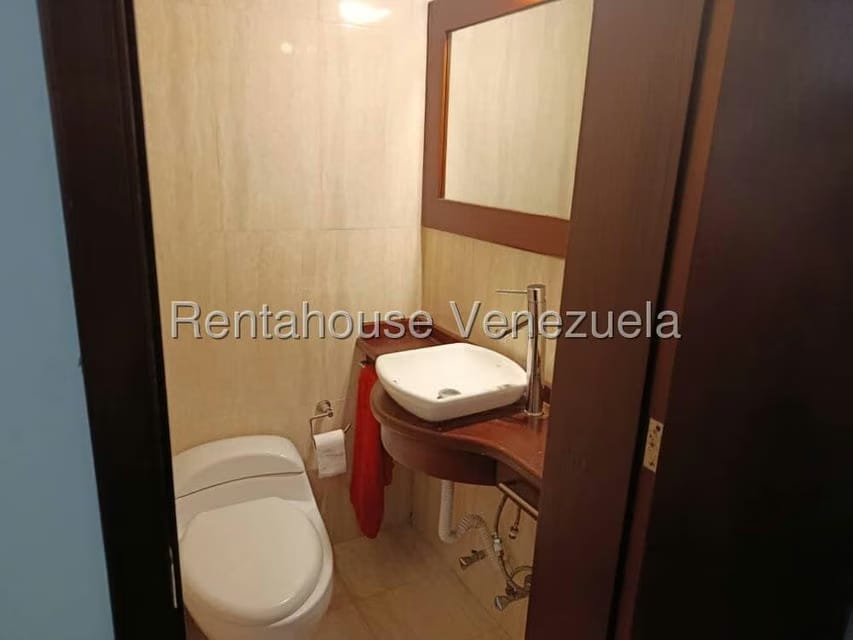 Casa (1 Nivel) en Venta en Oripoto, Distrito Metropolitano - 39