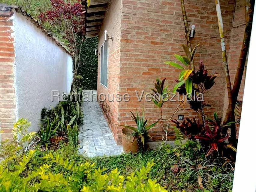 Casa (1 Nivel) en Venta en Oripoto, Distrito Metropolitano - 44