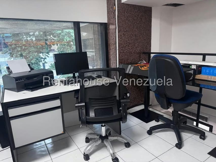 Comercial (Local Comercial) en Alquiler en El Rosal, Distrito Metropolitano - 20