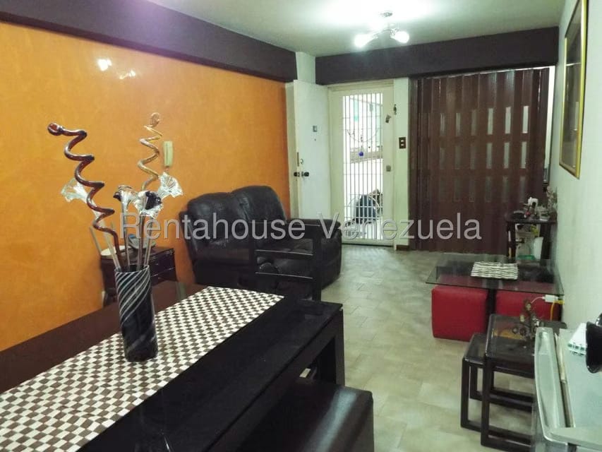 Apartamento (1 Nivel) en Venta en Parroquia Santa Rosalia, Distrito Metropolitano - 12