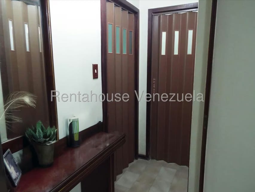 Apartamento (1 Nivel) en Venta en Parroquia Santa Rosalia, Distrito Metropolitano - 17