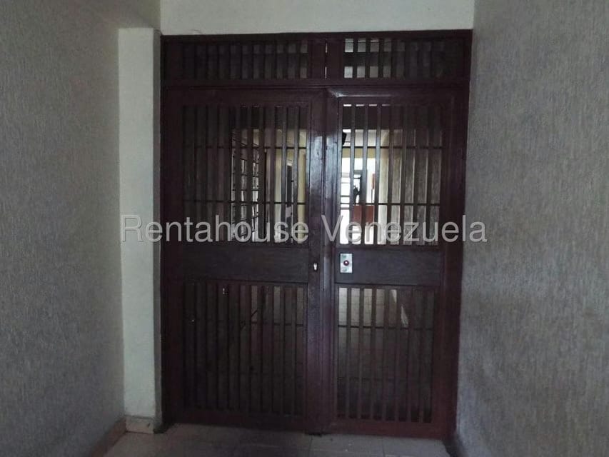 Apartamento (1 Nivel) en Venta en Parroquia Santa Rosalia, Distrito Metropolitano - 5