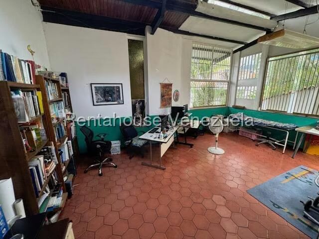 Casa (Multipes Niveles) en Venta en El Marques, Distrito Metropolitano - 45