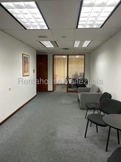 Comercial (Oficina) en Alquiler en Chuao, Distrito Metropolitano - 5