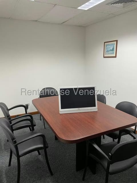 Comercial (Oficina) en Alquiler en Chuao, Distrito Metropolitano - 8