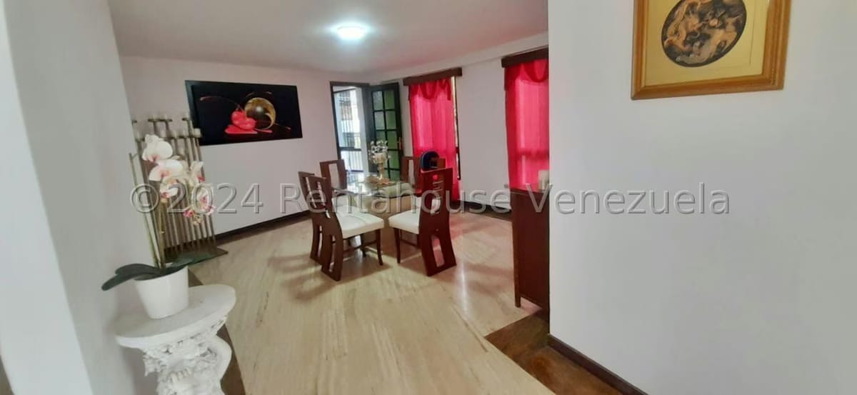 Casa (Duplex) en Venta en La Union, Distrito Metropolitano - 4