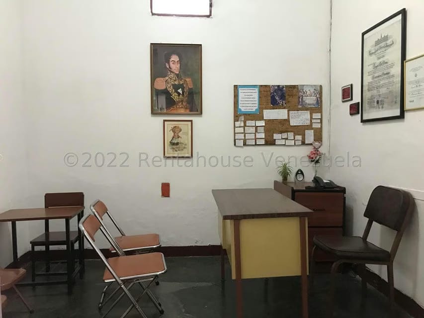 Casa (1 Nivel) en Alquiler en Los Teques, Miranda - 16
