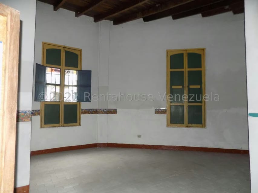 Casa (1 Nivel) en Alquiler en Los Teques, Miranda - 6