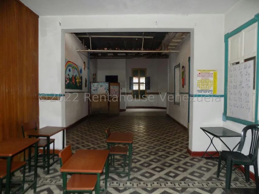 Casa (1 Nivel) en Alquiler en Los Teques, Miranda - 9