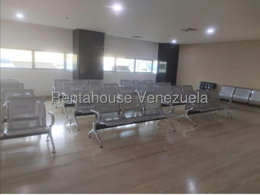 Comercial (Oficina) en Venta en La Viña, Carabobo - 8