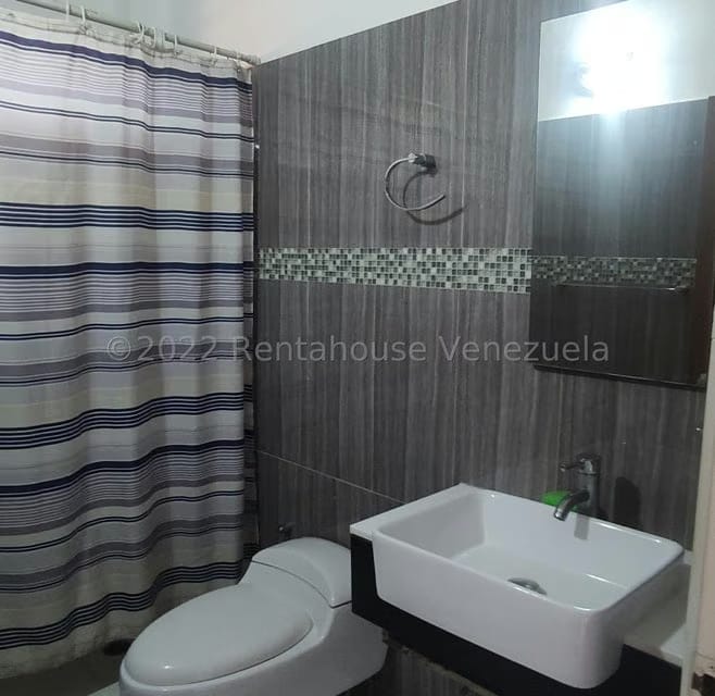Apartamento (1 Nivel) en Venta en Puerto Encantado, Miranda - 21