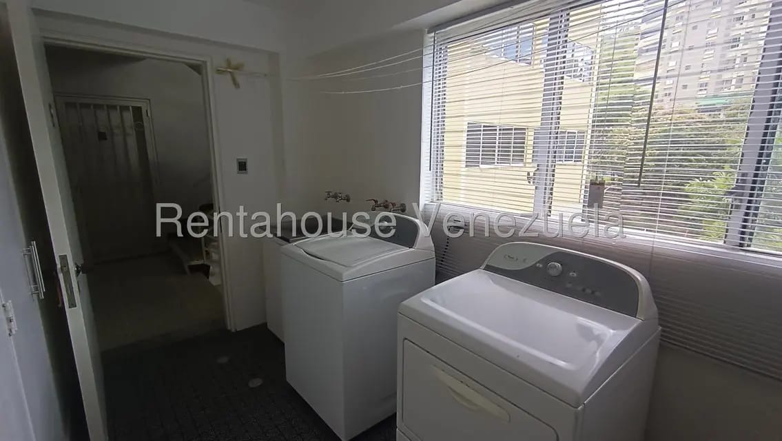Apartamento (1 Nivel) en Alquiler en Santa Rosa de Lima, Distrito Metropolitano - 26