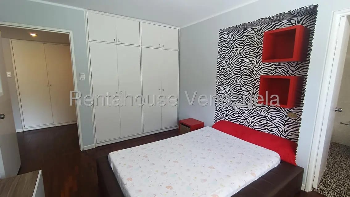 Apartamento (1 Nivel) en Alquiler en Santa Rosa de Lima, Distrito Metropolitano - 32